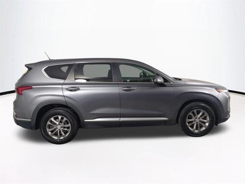 2019 Hyundai SANTA FE SE 2.4