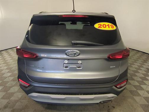 2019 Hyundai SANTA FE SE 2.4