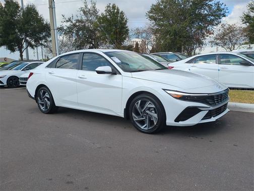 2026 Hyundai ELANTRA Limited