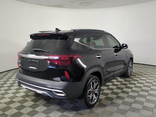 2023 Kia Seltos SX Turbo