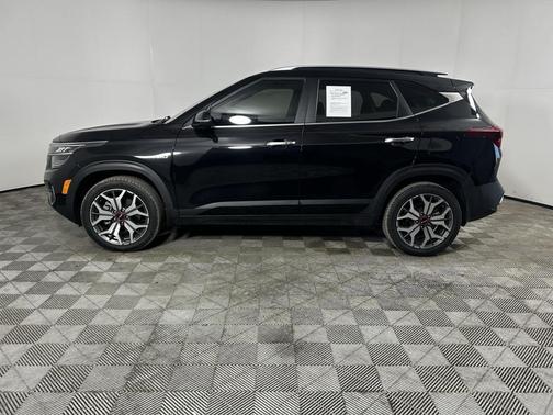 2023 Kia Seltos SX Turbo