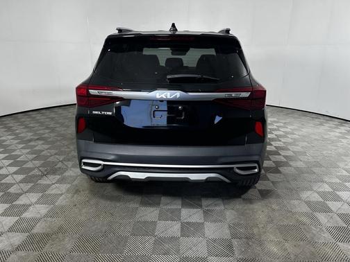 2023 Kia Seltos SX Turbo