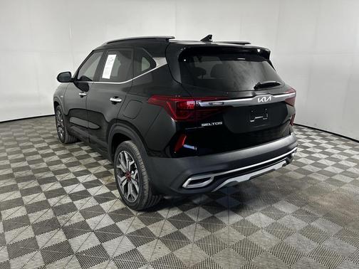 2023 Kia Seltos SX Turbo