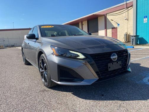 2024 Nissan Altima SR FWD