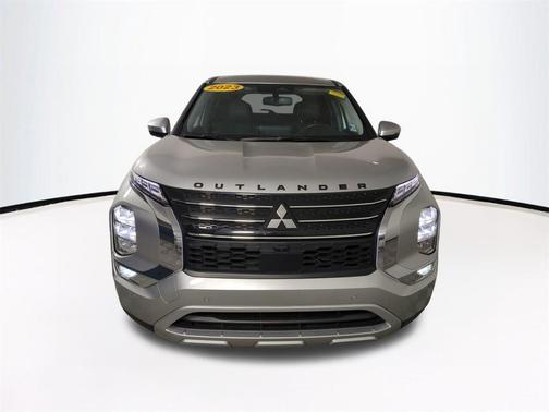 2023 Mitsubishi Outlander SE 2.5 2WD