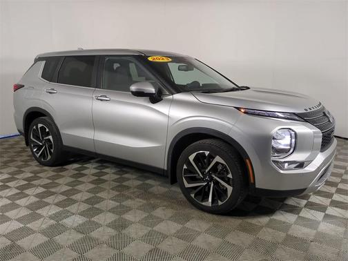 2023 Mitsubishi Outlander SE 2.5 2WD