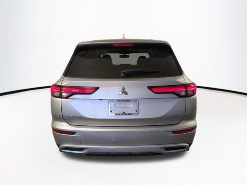 2023 Mitsubishi Outlander SE 2.5 2WD