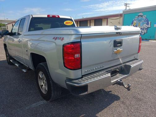 Silver Ice Metallic 2017 Chevrolet Silverado 1500 1LT