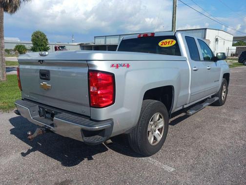 Silver Ice Metallic 2017 Chevrolet Silverado 1500 1LT