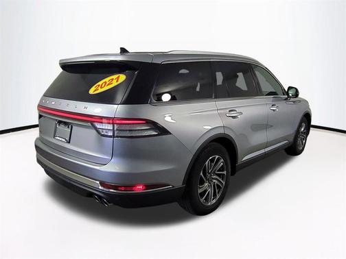 2021 Lincoln Aviator Standard
