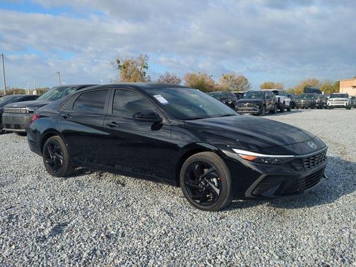 2026 Hyundai ELANTRA Sport