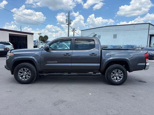 Magnetic Gray Metallic 2017 Toyota Tacoma SR5