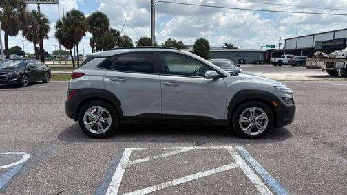 Cyber Silver 2023 Hyundai KONA SEL