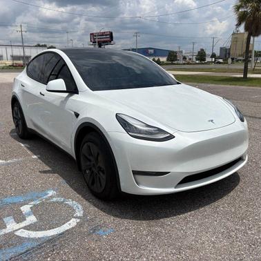 2023 Tesla Model Y Long Range Dual Motor All-Wheel Drive