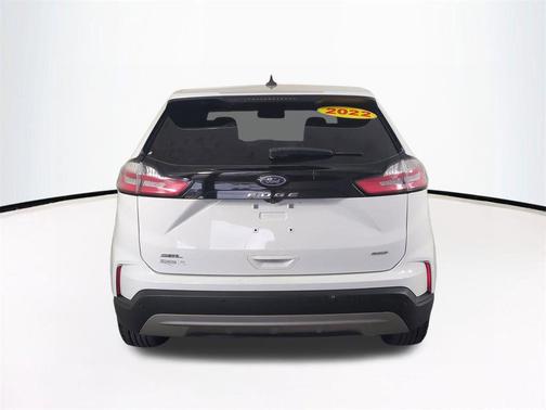 Oxford White 2022 Ford Edge SEL