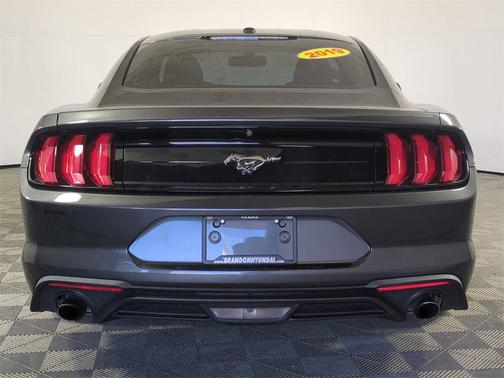 2019 Ford Mustang EcoBoost