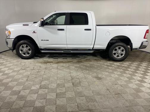 2023 RAM 2500 Big Horn Crew Cab 4x4 6'4' Box