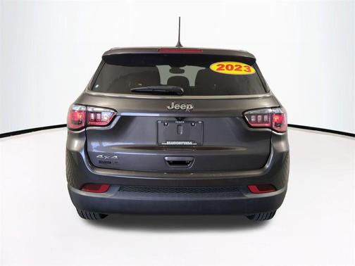2023 Jeep Compass Sport
