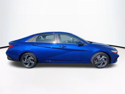 2026 Hyundai ELANTRA HEV Limited