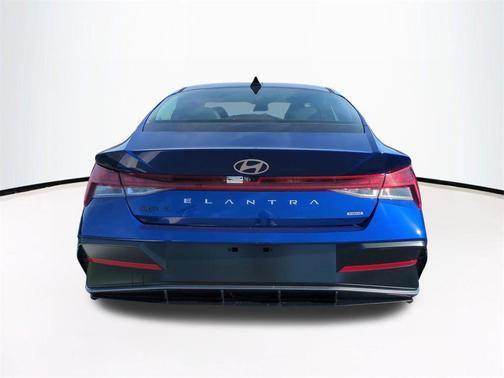 2026 Hyundai ELANTRA HEV Limited