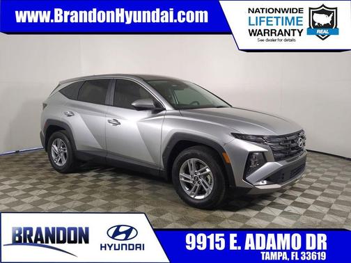 2025 Hyundai TUCSON SE