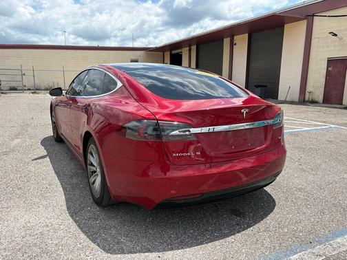 Red Multi-Coat 2017 Tesla Model S 75