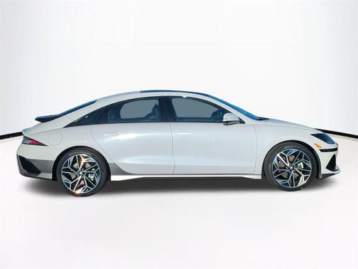 2025 Hyundai IONIQ 6 Limited