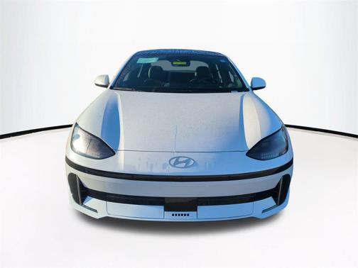 2025 Hyundai IONIQ 6 Limited