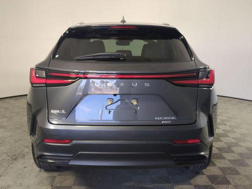 2025 Lexus NX 350h Luxury