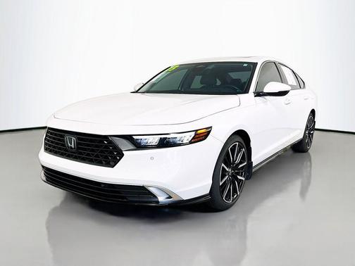2023 Honda Accord Hybrid Touring