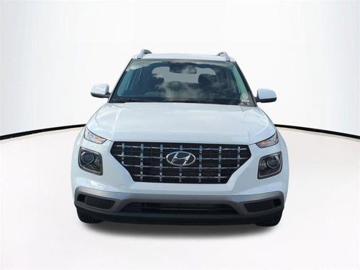 Lunar 2026 Hyundai VENUE SEL