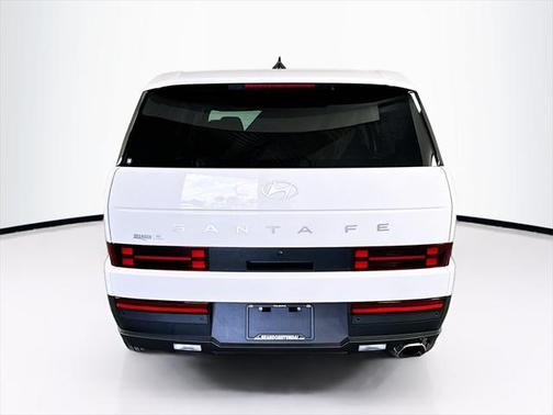 2025 Hyundai SANTA FE SE