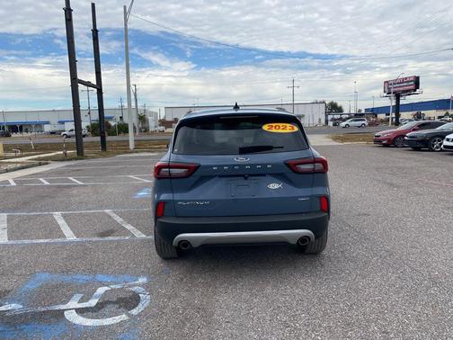 2023 Ford Escape Platinum