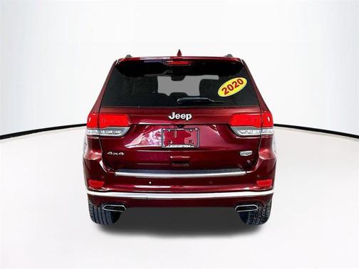 2020 Jeep Grand Cherokee Summit