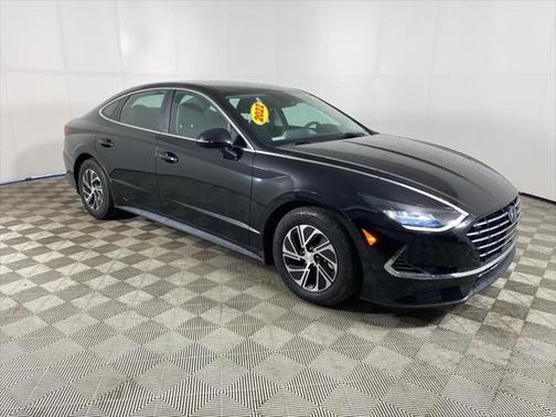 2022 Hyundai SONATA Hybrid Base