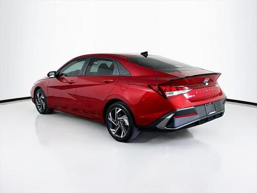 2025 Hyundai ELANTRA Sport