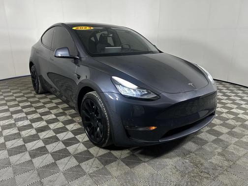 2023 Tesla Model Y Long Range Dual Motor All-Wheel Drive