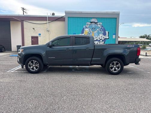 Shadow Gray Metallic 2019 Chevrolet Colorado Z71