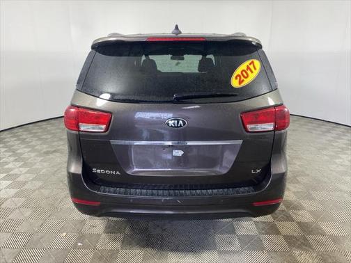 2017 Kia Sedona LX