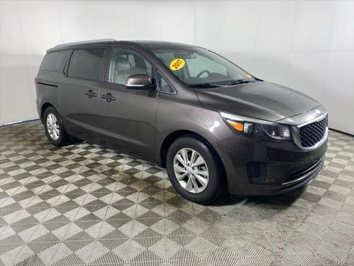 2017 Kia Sedona LX