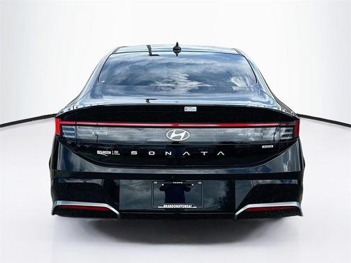 2025 Hyundai SONATA Hybrid SE