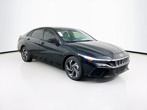 2025 Hyundai ELANTRA Sport