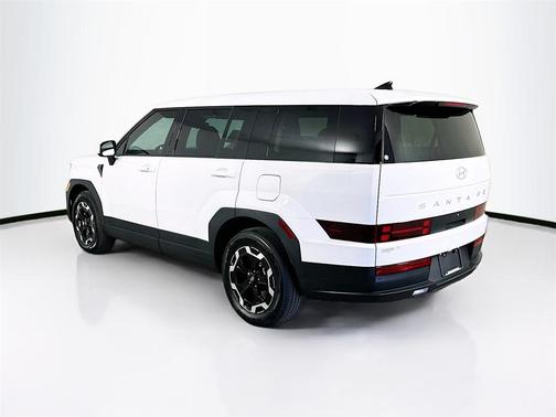 2025 Hyundai SANTA FE SE