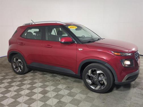 2023 Hyundai VENUE SEL