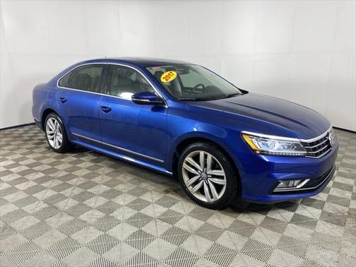 2017 Volkswagen Passat 1.8T SE w/Technology