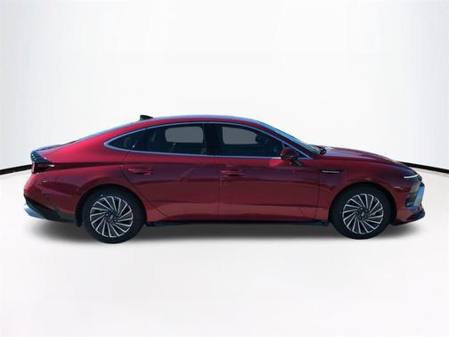 2025 Hyundai SONATA Hybrid SE