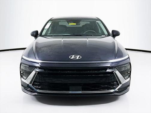 2025 Hyundai SONATA Hybrid SE