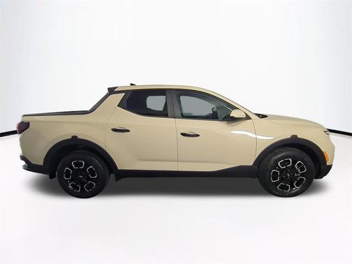 2022 Hyundai SANTA CRUZ SE