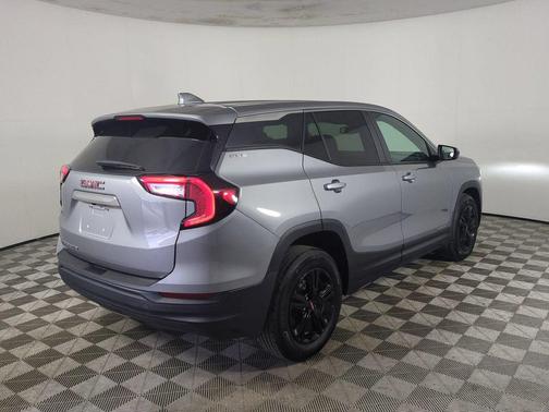 Sterling Metallic 2024 GMC Terrain SLE