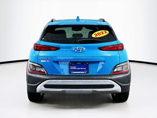 2022 Hyundai KONA SEL